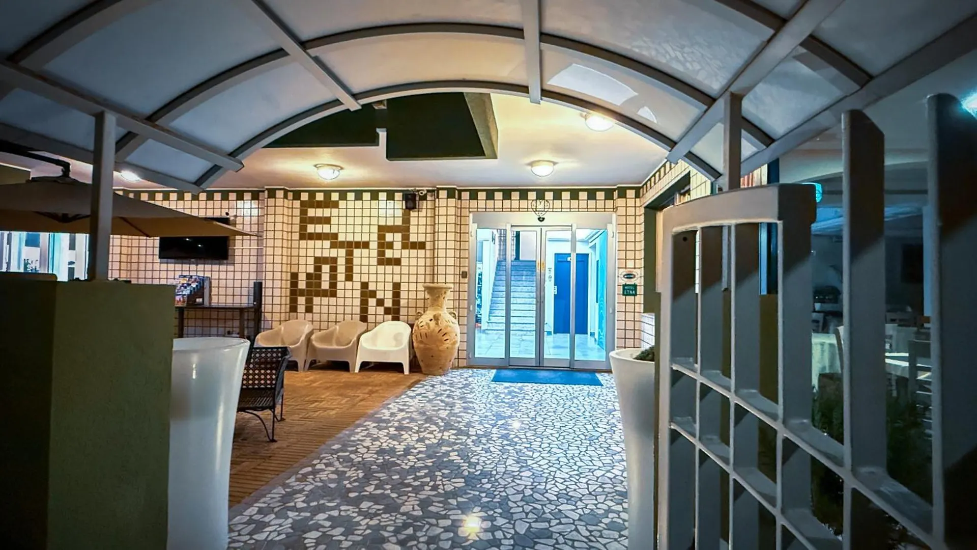 ***  Hotel Etna - Nuova Gestione Romagnola All-Inclusive Spiaggia Parcheggio Riccione Italy