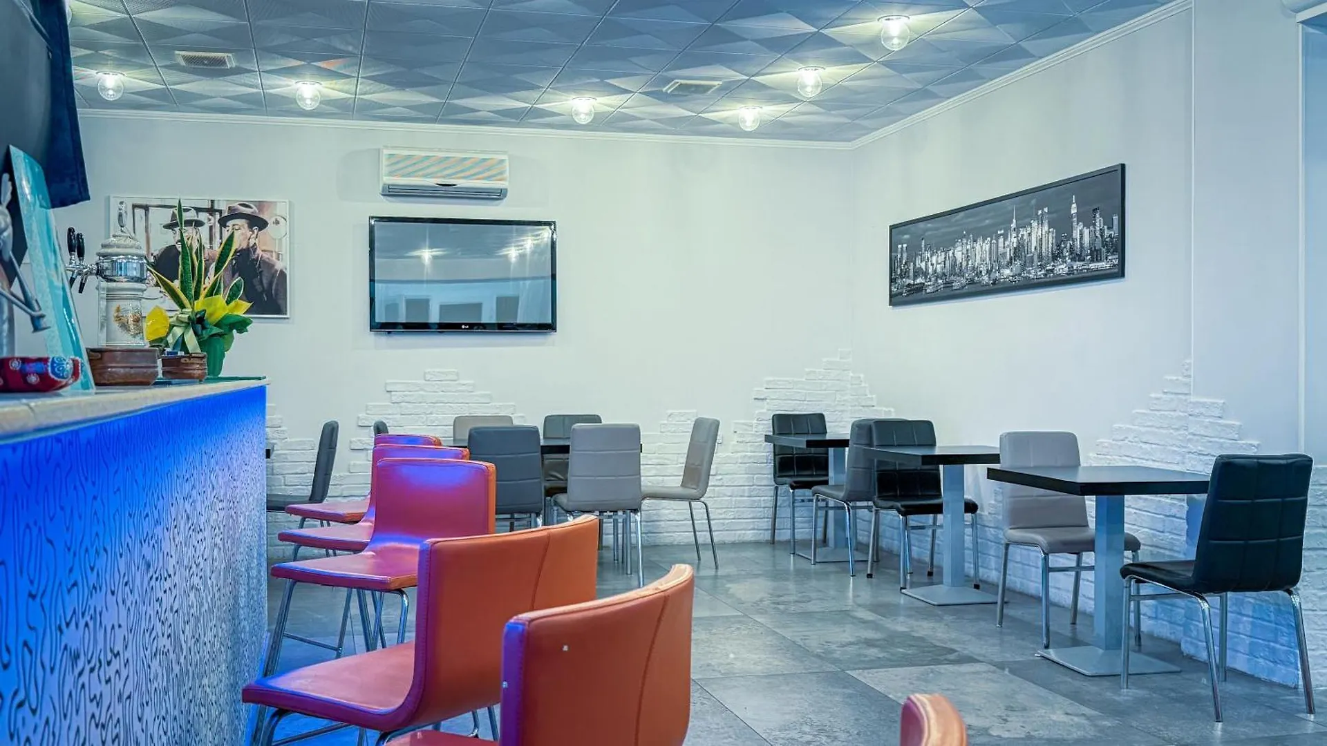 Hotel Etna - Nuova Gestione Romagnola All-Inclusive Spiaggia Parcheggio Riccione